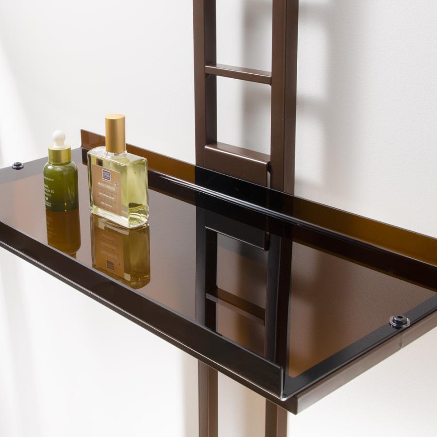 dinos 1本脚ですっきり置けるモダンランドリーラック 棚3段 幅