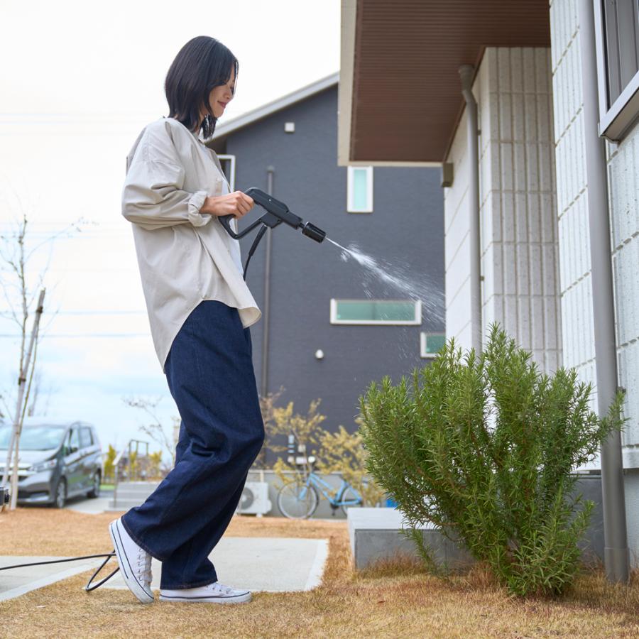 (値下交渉可) 充電式高圧洗浄機 バケツ付き コードレス 30000mAh x2 値下交渉可) 充電式高圧洗浄機 バケツ付き コードレス 30000mAh