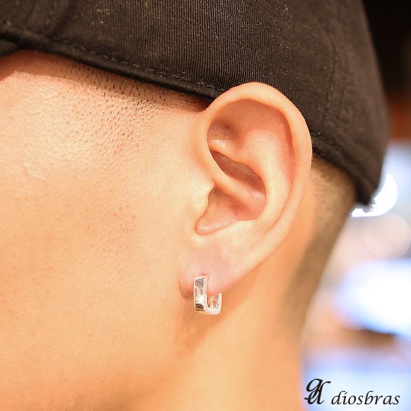定番品 立体スクエア型ピアス Www Ccpu Org Pe