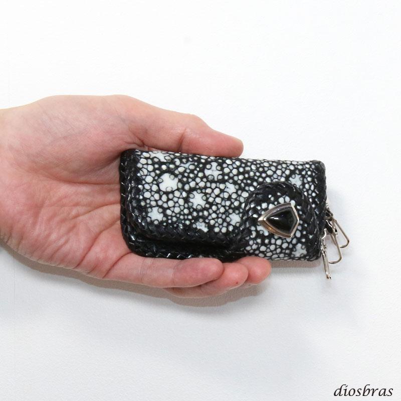 キーケース 4連 ガルーシャ スティングレイ 本革 スティングレー