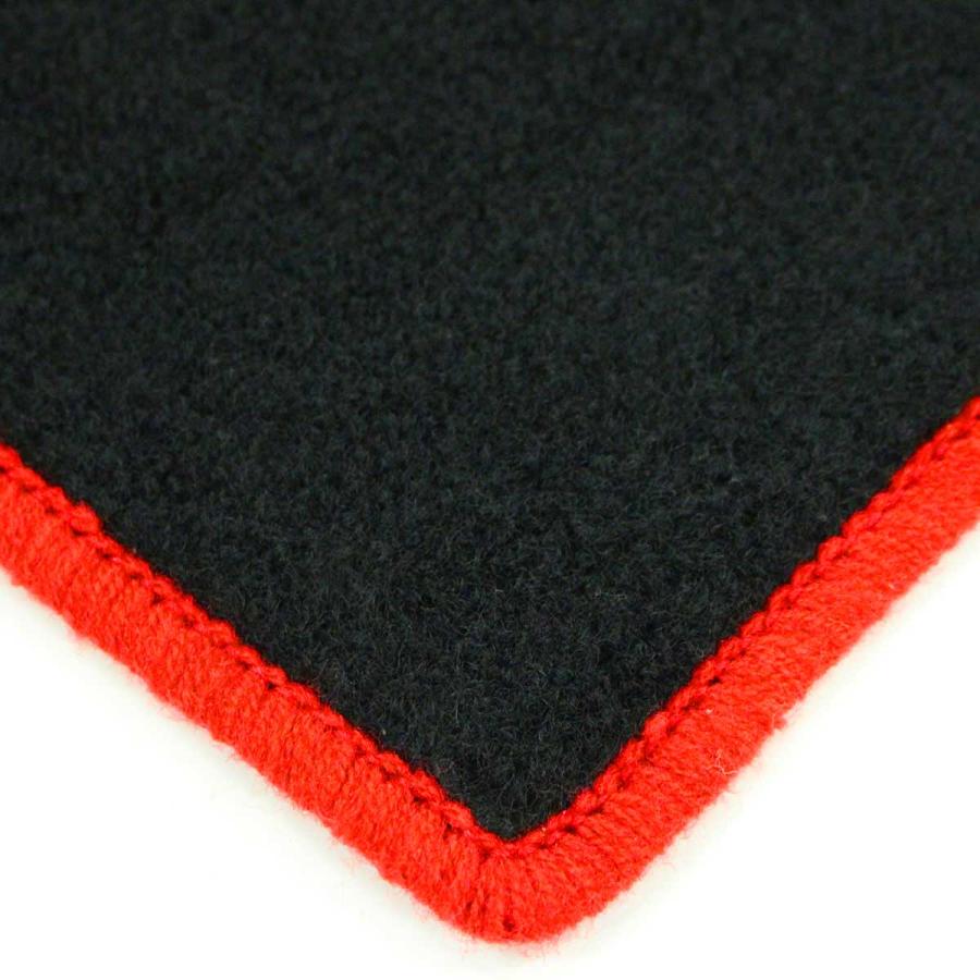 ヴォクシー 新型 ノア 現行 ランディ 90系 フロアマット ＆ ドア