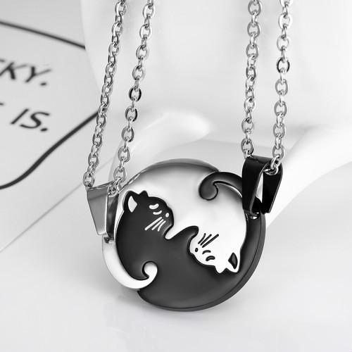 294円 爆買い 猫モチーフペアネックレス パズルネックレス ペアアクセサリー カップル お揃い モノクロ キャット プレゼント