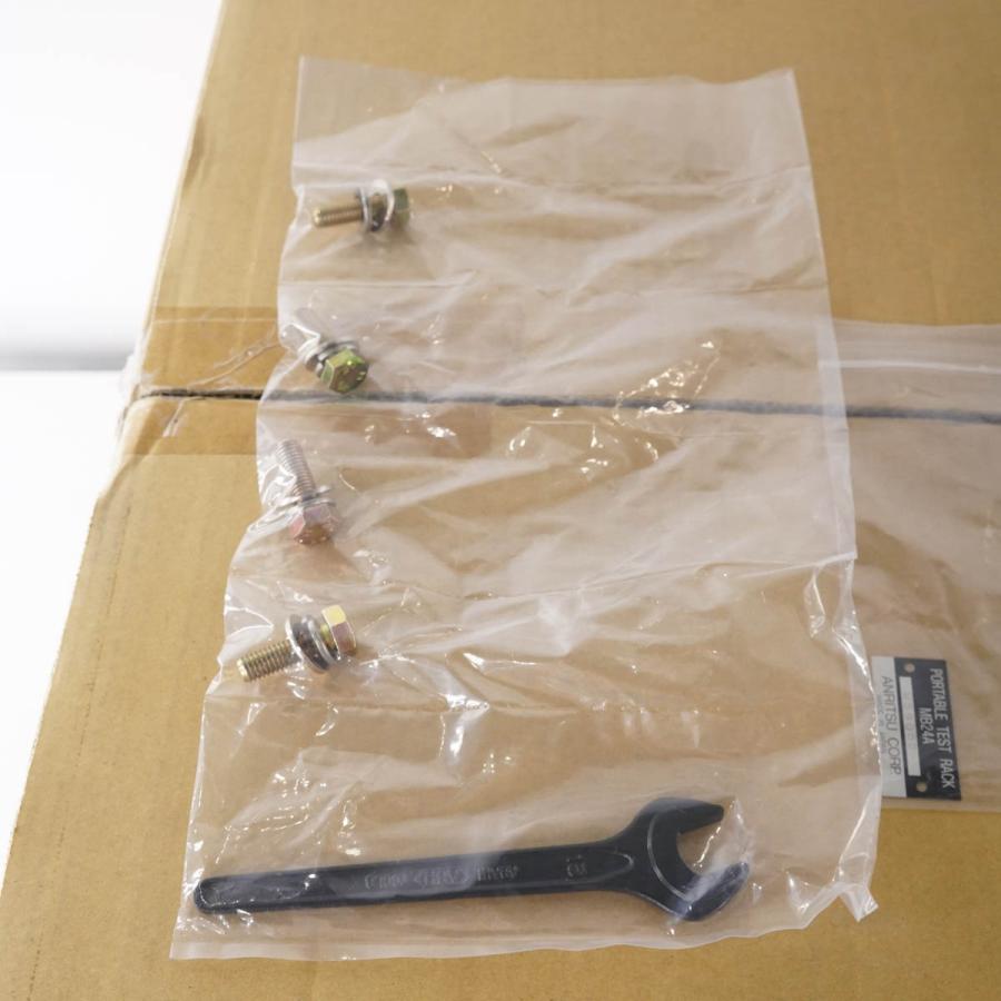 [DW]USED 8日保証 Anritsu MB24A PORTABLE TEST RACK 移動台車 測定器用カート [ST04334 ...