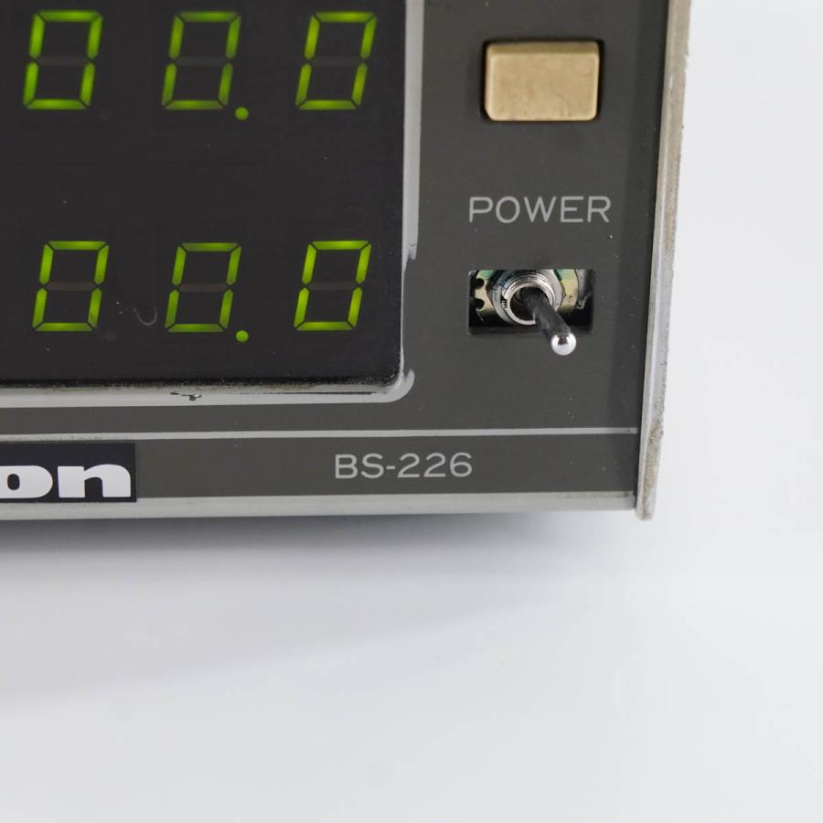 [JB]USED 現状販売 NIKON UM-2 MEASURESCOPE 顕微鏡 BS-226 SCALE COUNTER Beldex [ST04538-0010] |  | 17