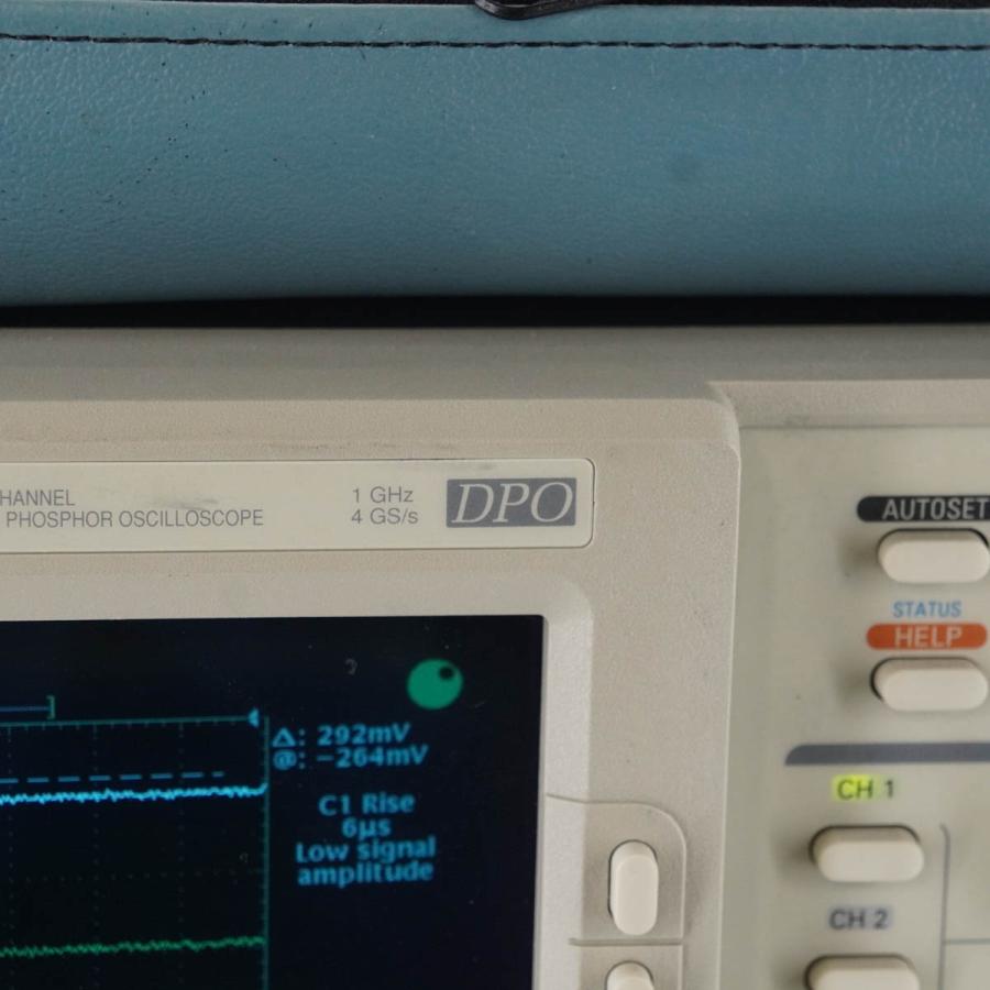 JB]USED 現状販売 Tektronix TDS 784D TDS784D 4ch DIGITAL PHOSPHOR