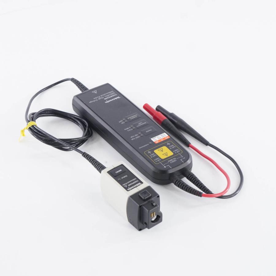 現状販売 Tektronix THDP0200 High Voltage Differential Probe 200MHz ソフトウェア [04676-0177] 【決め】