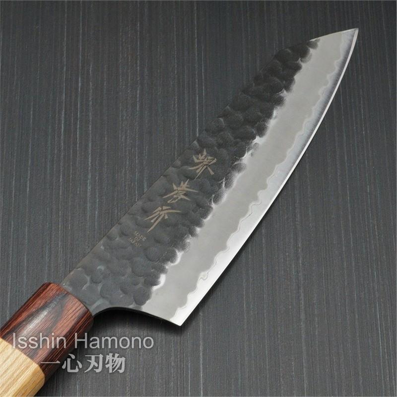 堺孝行 包丁 剣型三徳 160mm 青紙スーパー 黒槌目 日本製 : 一心 堺孝行 包丁 剣型三徳 160mm 青紙スーパー 黒槌目 日本製 : 一心