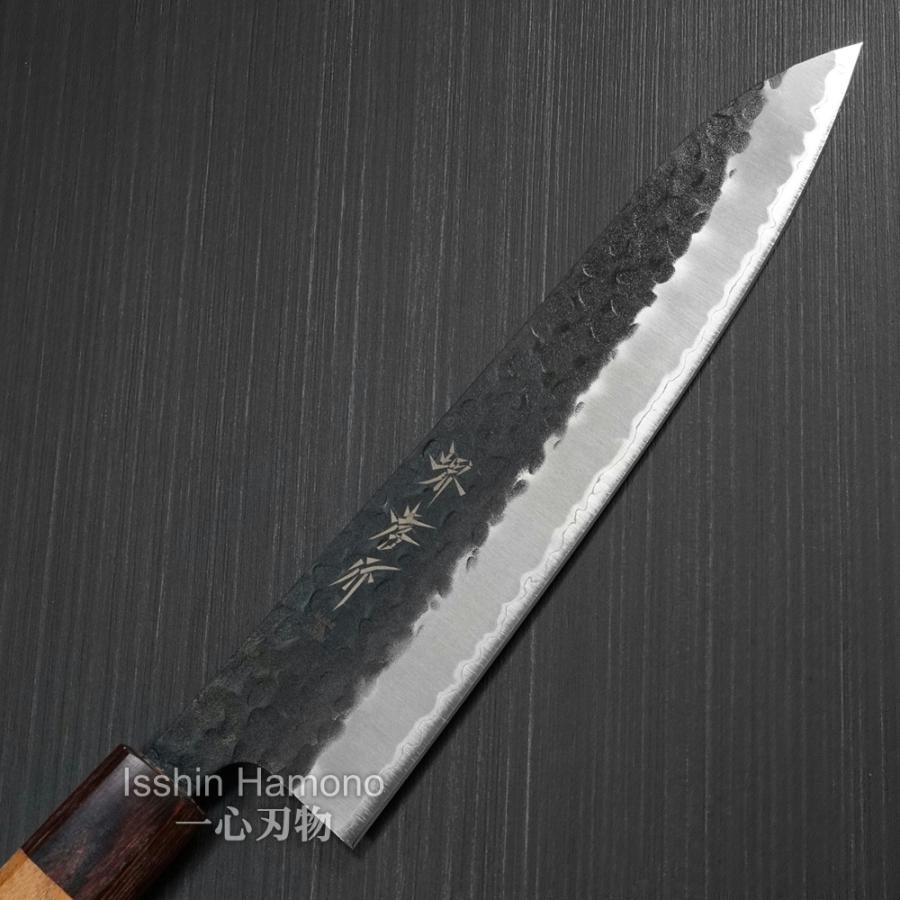 包丁 牛刀 210mm 青紙スーパー 堺孝行 黒槌目 日本製 和牛刀 : 一心