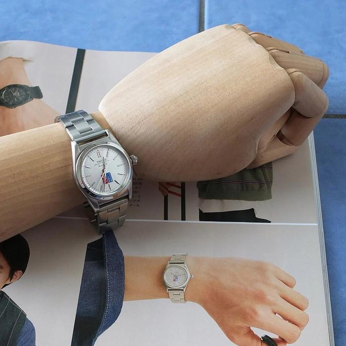 VAGUE WATCH Co.（ヴァーグウォッチカンパニー） バブル 自動巻き 日本