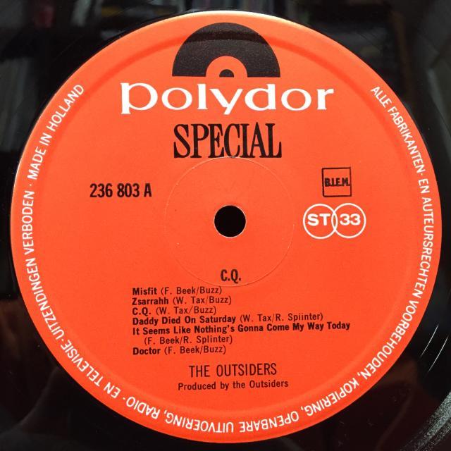 【新品 送料込み】 OUTSIDERS / CQ (オランダ盤) 【SK2061225429】(72369円)