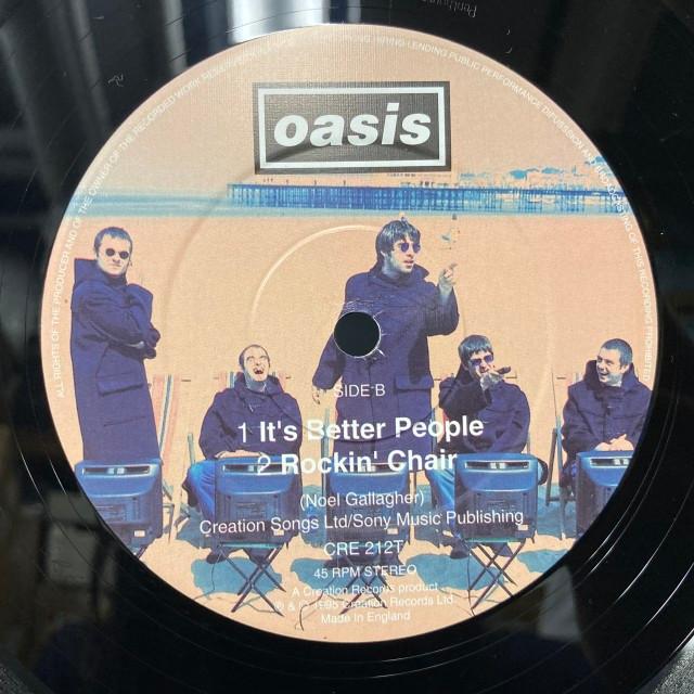 OASIS / ROLL WITH IT (12
