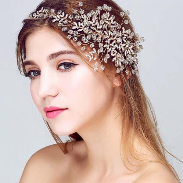 限定価格セール ヘッドドレス 花 ウェディングヘッドドレス ビジュー 小枝 小花 ストーン 上質で快適 Atempletonphoto Com