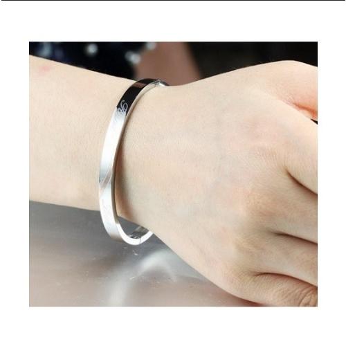 【D-J0004】ペアバングル 刻印入り「Real Love」 ステンレス シルバー ペア プレゼント　記念日　カップル |  | 05