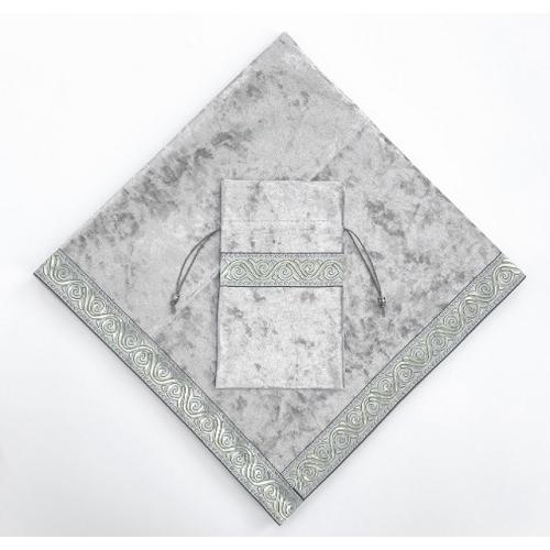 タロットクロス　高級感　大判　ベルベット　65cm×65cm　占い　カードがスムーズに　マジック　手品　マット　タロット |  | 05