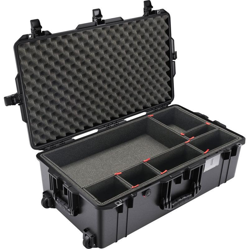 PELICAN ペリカン 1615 エアケース トレックパック ブラック 71L PELICAN ペリカン 1615 エアケース トレックパック ブラック 71L