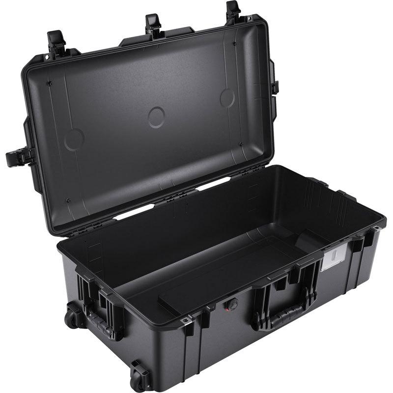 PELICAN ペリカン 1615 エアケース フォームなし ブラック 71L PELICAN ペリカン 1615 エアケース フォームなし ブラック 71L