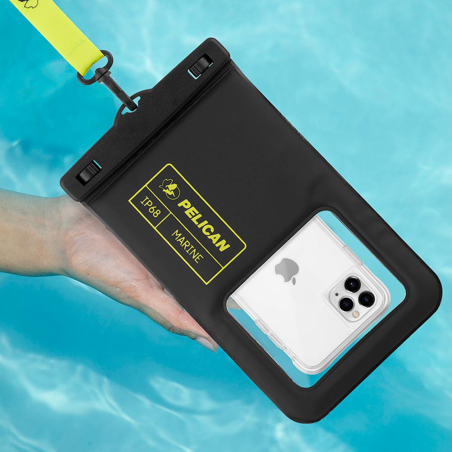PELICAN ペリカン 防水スマホポーチXL ブラック/ネオングリーン [PP044688] IP68 Pelican Marine Waterproof Floating Pouch 水に浮く 6.9インチまで対応 |  | 02