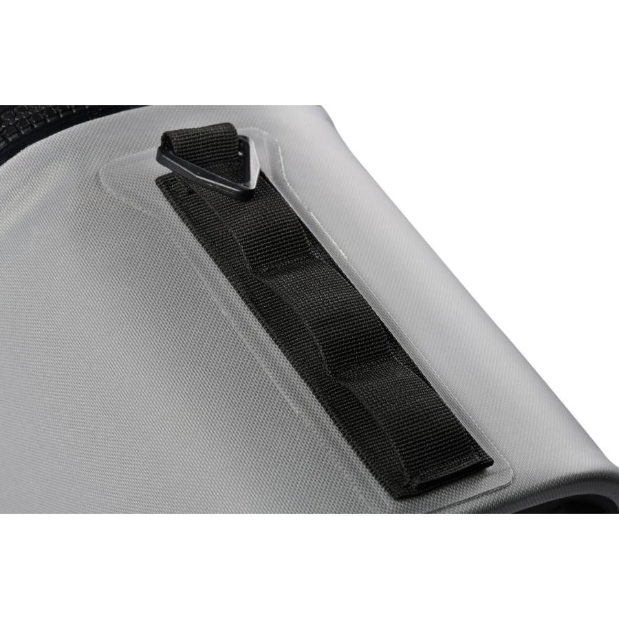 PELICAN ペリカン ソフトクーラー デイベンチャーベース ライトグレー 7L [SOFT-CBASE-LGRY] Dayventure Base 防水 高保冷 小型クーラーバッグの画像