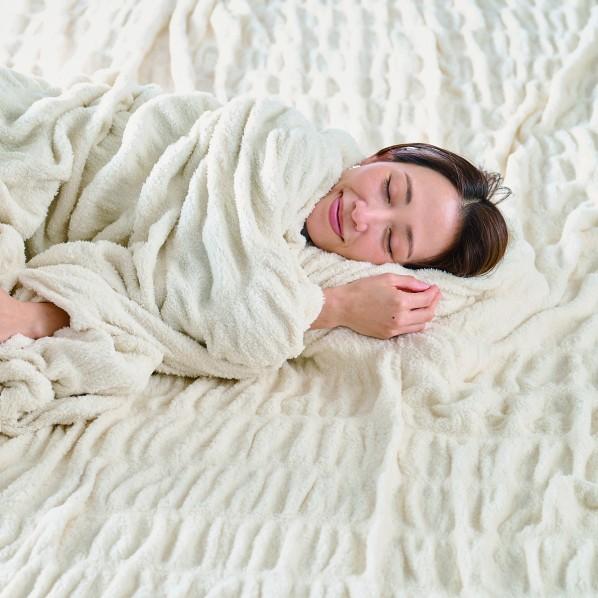 グリーンクロス hug warm 掛け毛布 クィーン アイボリー 6300069786 1枚の画像