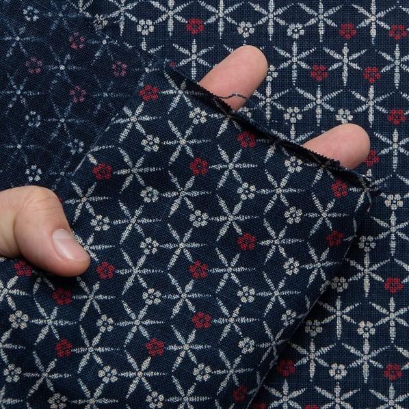日本紐釦貿易(Nippon Chuko) 日本紐釦貿易 和風モダン柄生地 花菱柄 巾110cm×10m切売カット KP7090-52-10M 10mの画像
