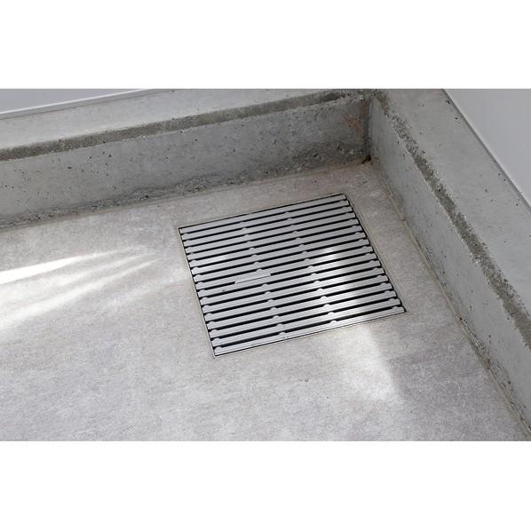 鉄製江戸時代油燈 竹製と鉄 鉄製江戸時代油燈 竹製と鉄