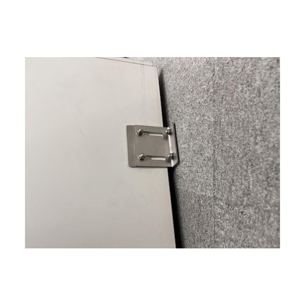 ティーエフサービス ステンレス製粘着転倒防止金具 ユニットロック 重量物用 フラットタイプ 強度約120kg 取付高さ約100〜255mmまで対応 UTF2-019S 1袋の画像