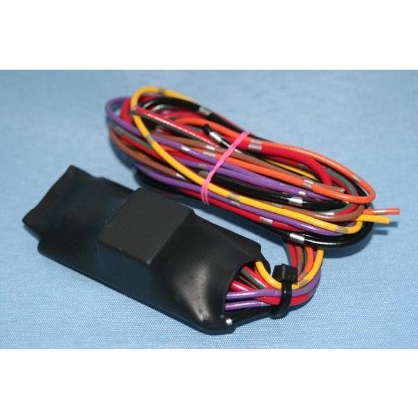 リバース連動ハザード装置 ウインカー直接駆動版(THZD-02