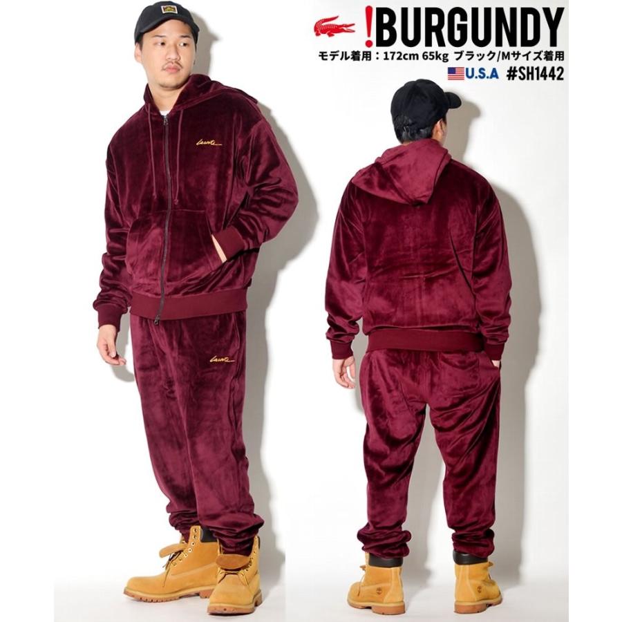 ユニークバーガンディ パーカー コーデ メンズ ファッショントレンドについて