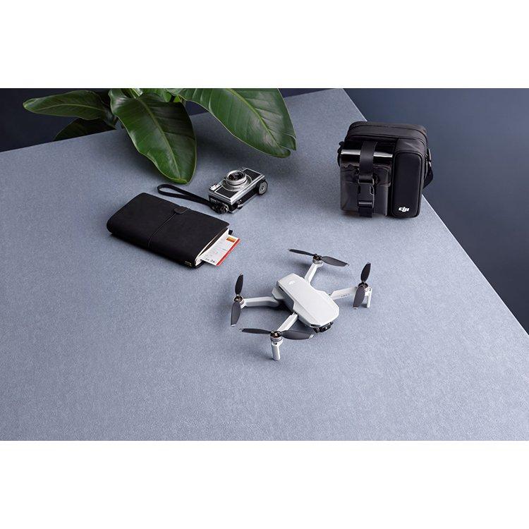 セール! ドローン DJI Mini 2 Fly More Combo リモートID対応 ミニ2 セール! ドローン DJI Mini 2 Fly More Combo リモートID対応 ミニ2