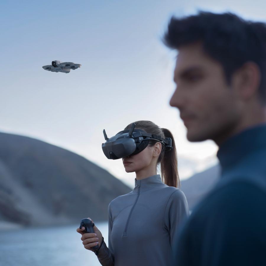 DJI Neo Motion Fly More コンボ ドローン カメラ付き 4Kバッテリー3個　54分飛行 UHDカメラ搭載　ミニドローン ラジコン 室内 135g軽量 小型
