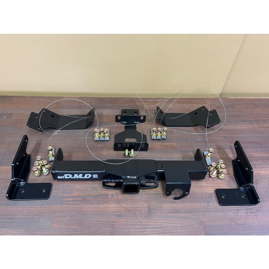DMDヒッチ　ランクル300　E級　ヒッチメンバー　LC300-1E