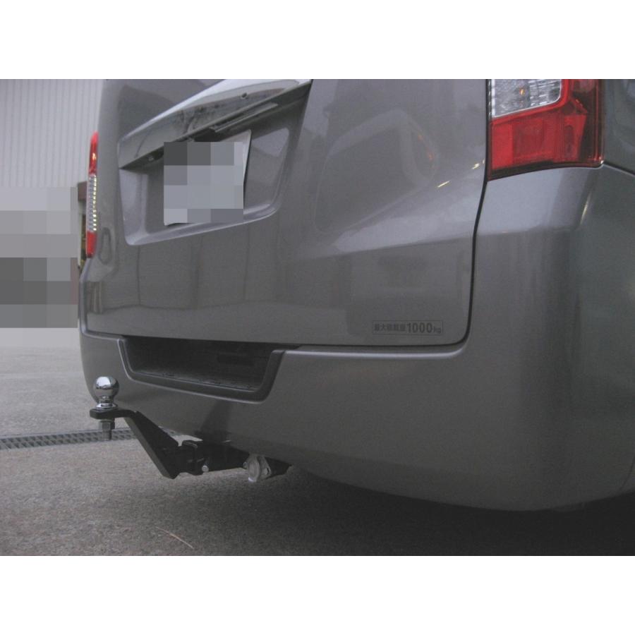 E26キャラバン ノーマルボディ(非ワイド車) ヒッチメンバー　ほぼ試着のみ E26キャラバン ノーマルボディ(非ワイド車) ヒッチメンバー ほぼ試着