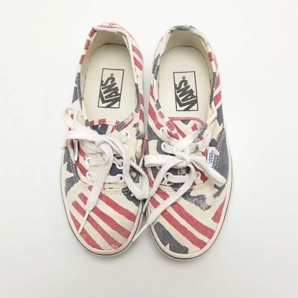 VANS（ヴァンズ） バンズ AUTHENTIC VAN DOREN SERIES Stars and