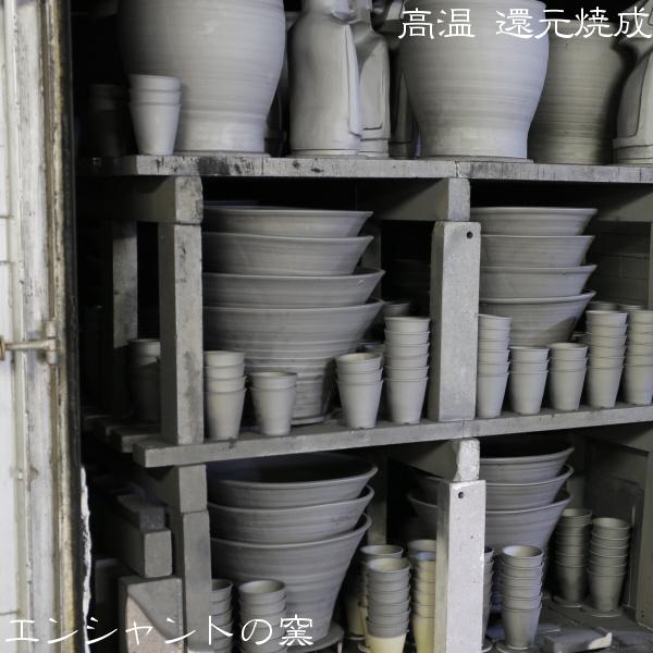 丈夫で長持ち 植木鉢 深鉢 オーキッド 古風焼 サイズ 6号 19cm 三河焼 陶器 おしゃれ 安い プランター ガーデニング 園芸用品 シンプル |  | 11