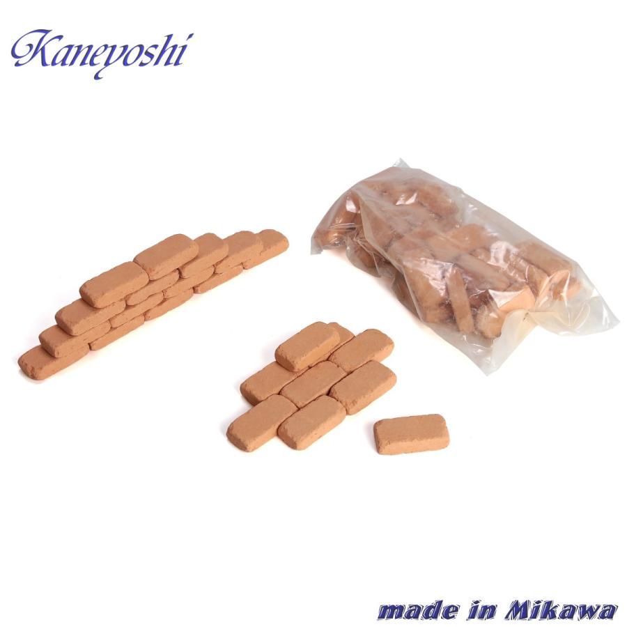 日本製 ミニミニレンガ スヤキ 1袋 30個入り 4.7cm×2.3cm×1.3cm ハンドメイド 園芸資材 レンガ ガーデニング ブロック レンガ おしゃれ 小さい エクステリア | 