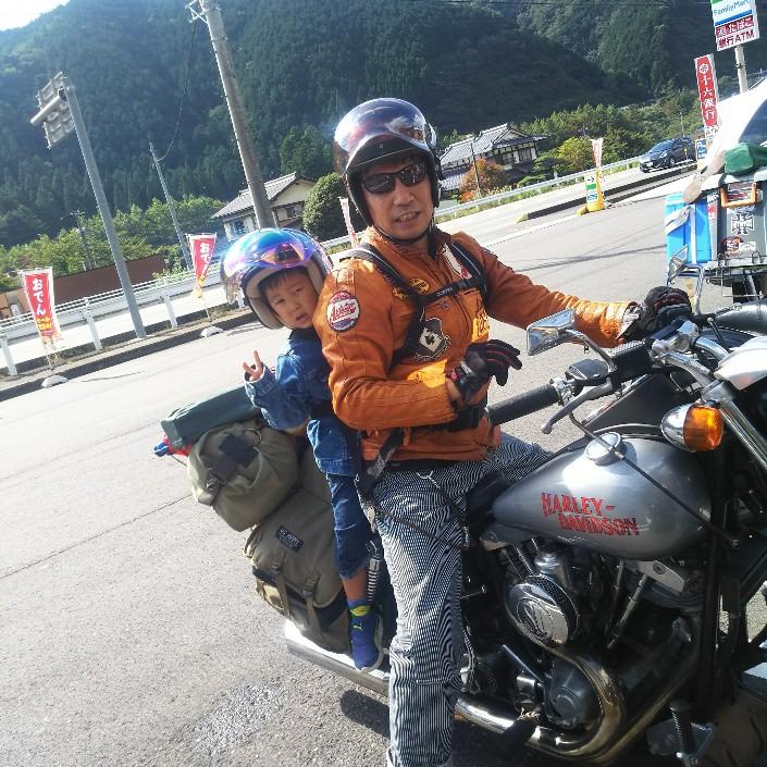 サングラス スポーツサングラス　調光サングラス　偏光　ブルーカット　R003　ハーレー　魚釣り　安い　キャンプ　自転車　ゴルフ　 |  | 03