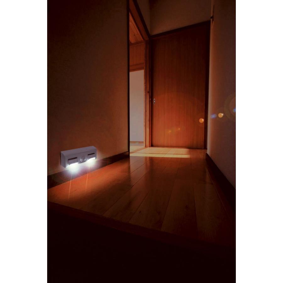 人感センサーライト ８LEDセンサーライト　防犯対策　防災対策　照明　物置　ガレージ　廊下　階段　配線不要　どこでもセンサーライト |  | 03