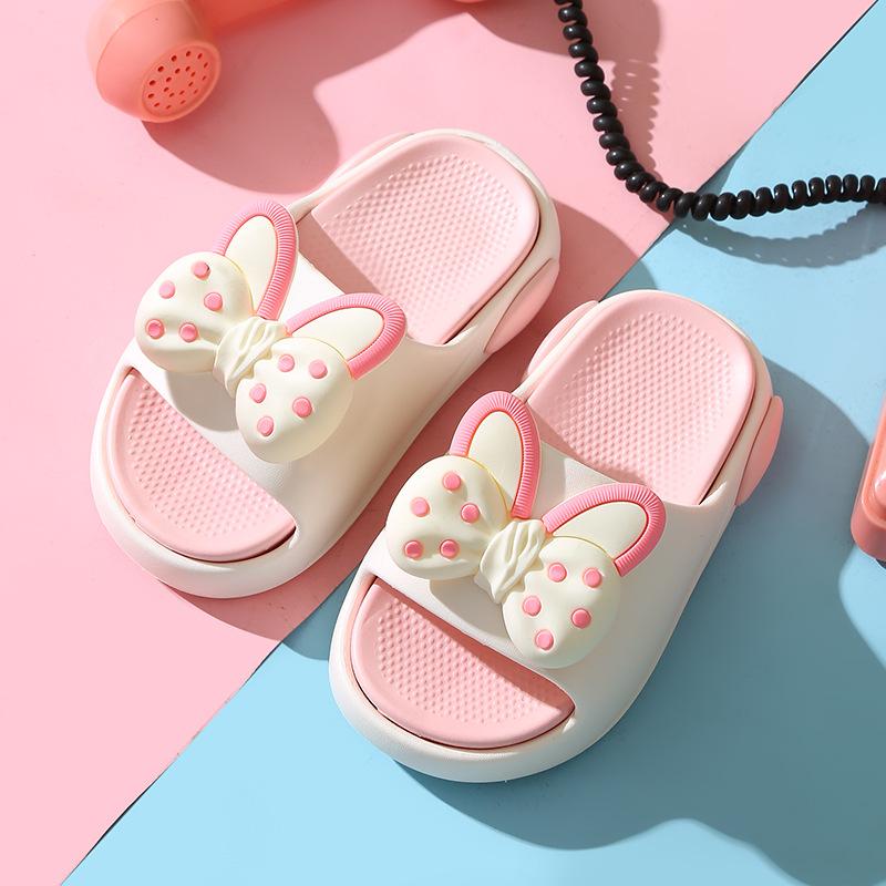 キッズ ルームシューズ スリッパ かわいい 人気サイズ 17 楽天市場】キッズ ルームシューズ 冬 スリッパ 可愛い キッズ