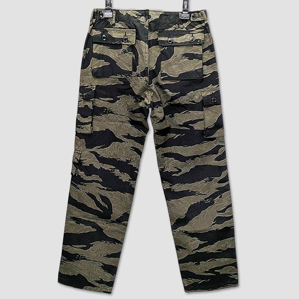 バズ・リクソンズ　BUZZ RICKSON'S　ブラックタイガー トラウザースパンツ　“William Gibson BLACK TIGER PATTERN TROUSERS OVER DYE” BR42594 | BUZZ RICKSON'S | 02