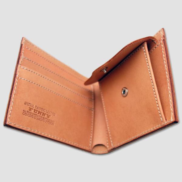 ファニー　FUNNY　ビルフォード・パイソン(ニシキヘビ)二つ折り財布　“FUNNY Billford DIAMOND PYTHON” |  | 04