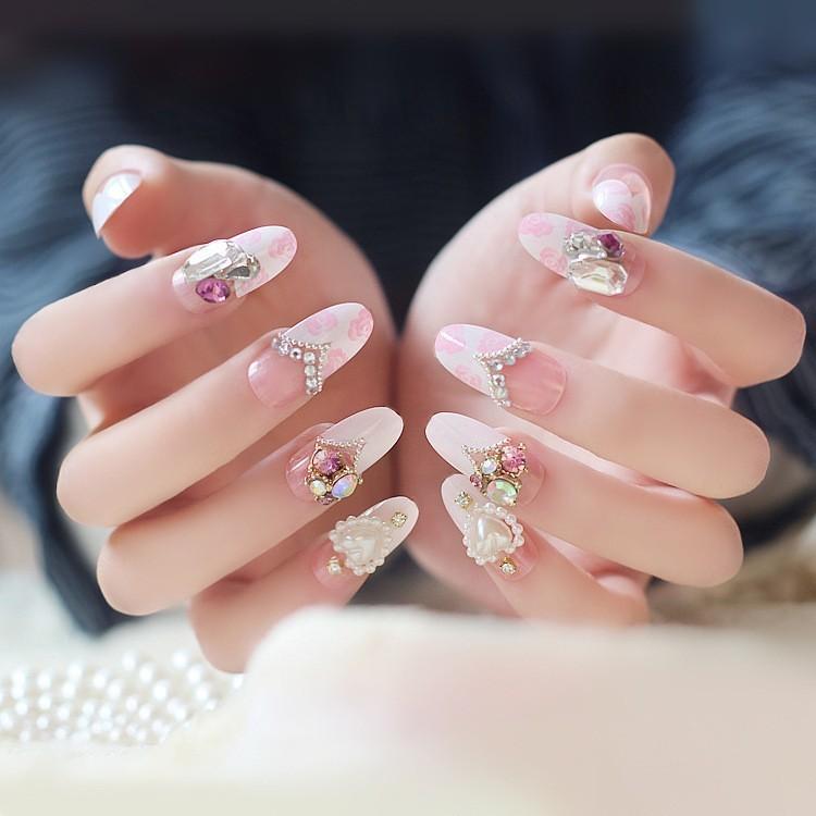 ネイルチップ ネイルシール つけ爪 ネイルアート 姫系 貼るだけ 簡単 Nail 01 毒いちご 通販 Yahoo ショッピング