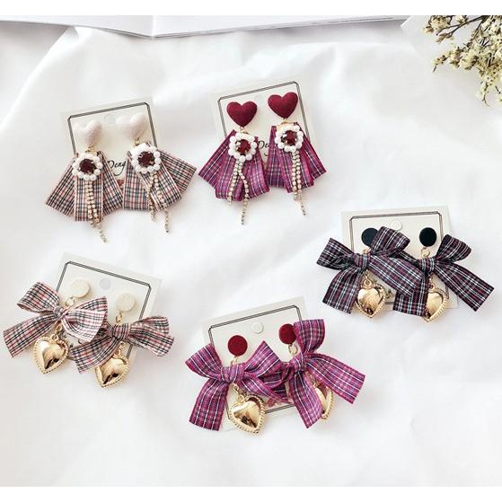 ピアス レディース 韓国 リボン りぼん チェック ビジュー 冬 : 毒