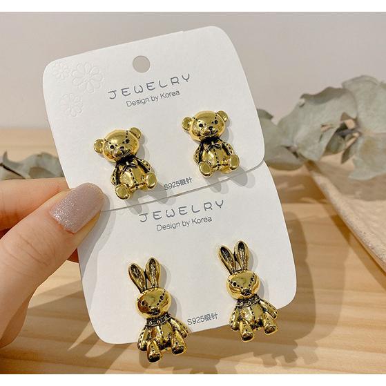 うさぎさま❤️スワロフスキー　ヘアクリップ　ピアス うさぎさま❤️スワロフスキー ヘアクリップ ピアス うさぎ