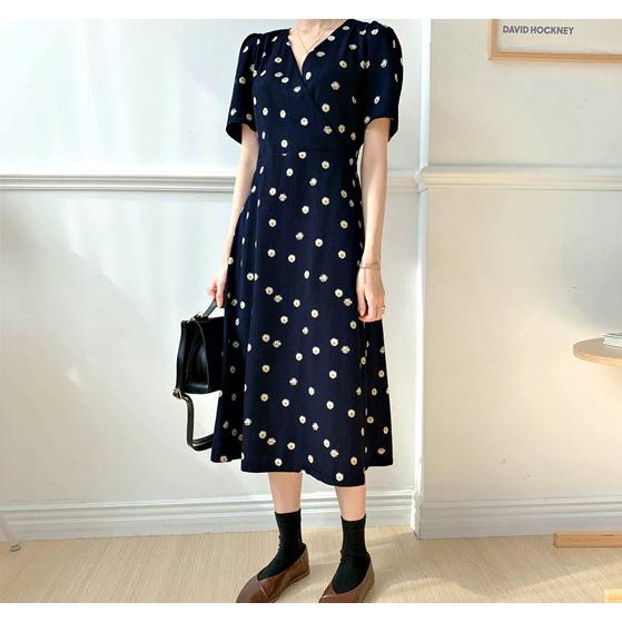 ワンピース レディース 韓国 花柄 ひざ丈 ロング オルチャン フェミニン 夏 代 30代 40代 Tb 675 毒いちご 通販 Yahoo ショッピング