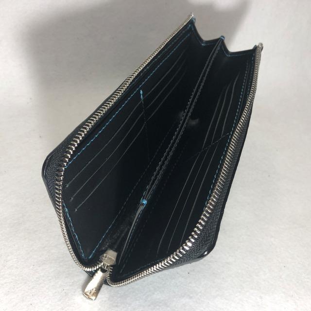 クロコダイル　皮革　ポロサス　ターコイズブルー　1枚 スモールクロコダイル（ポロサス）ターコイズブルー肚クロコ 長財布 L