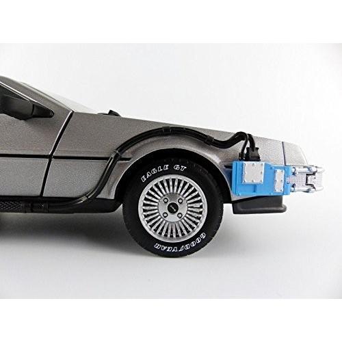Hot Wheels Collector Back to the Future Time Machine with Mr