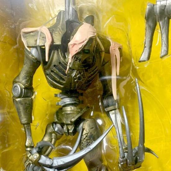 ウォーハンマー 40000 マクファーレントイズ 7インチ アクション