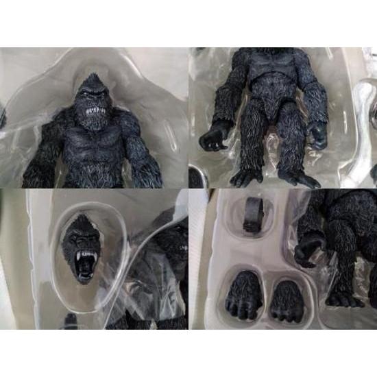 フィギュア ／ MEZCO TOYZ キング・コング スカル・アイランド