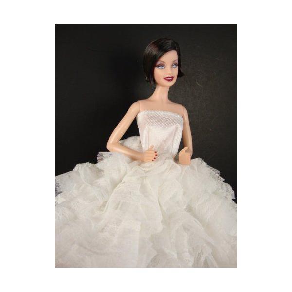 Beautiful White Gown with Tons of Ruffles Ball Gown Made to Fit the Barbie バービー Doll 人形 ドー