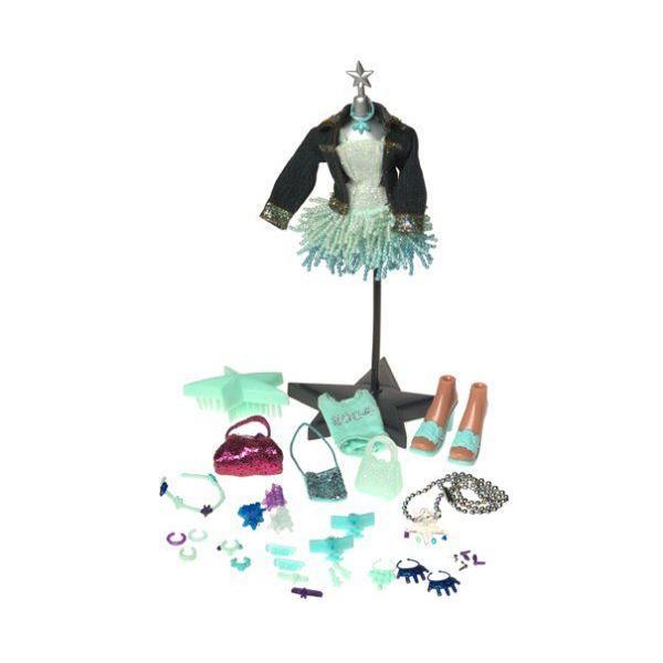 Holiday Bratz ブラッツ New Year's Cele-Bratz-Tion! Yasmin Collector's Edition 人形 ドールの画像